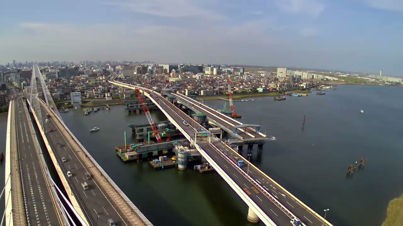 高速大師橋更新事業　新旧橋桁のスライド架け替え動画