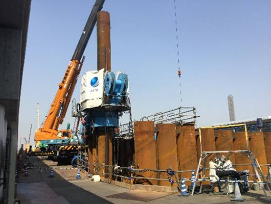 Progress of Construction of Steel Pipe Sheet Pile Foundation (Jetting-assisted Sheet Pile Driving)