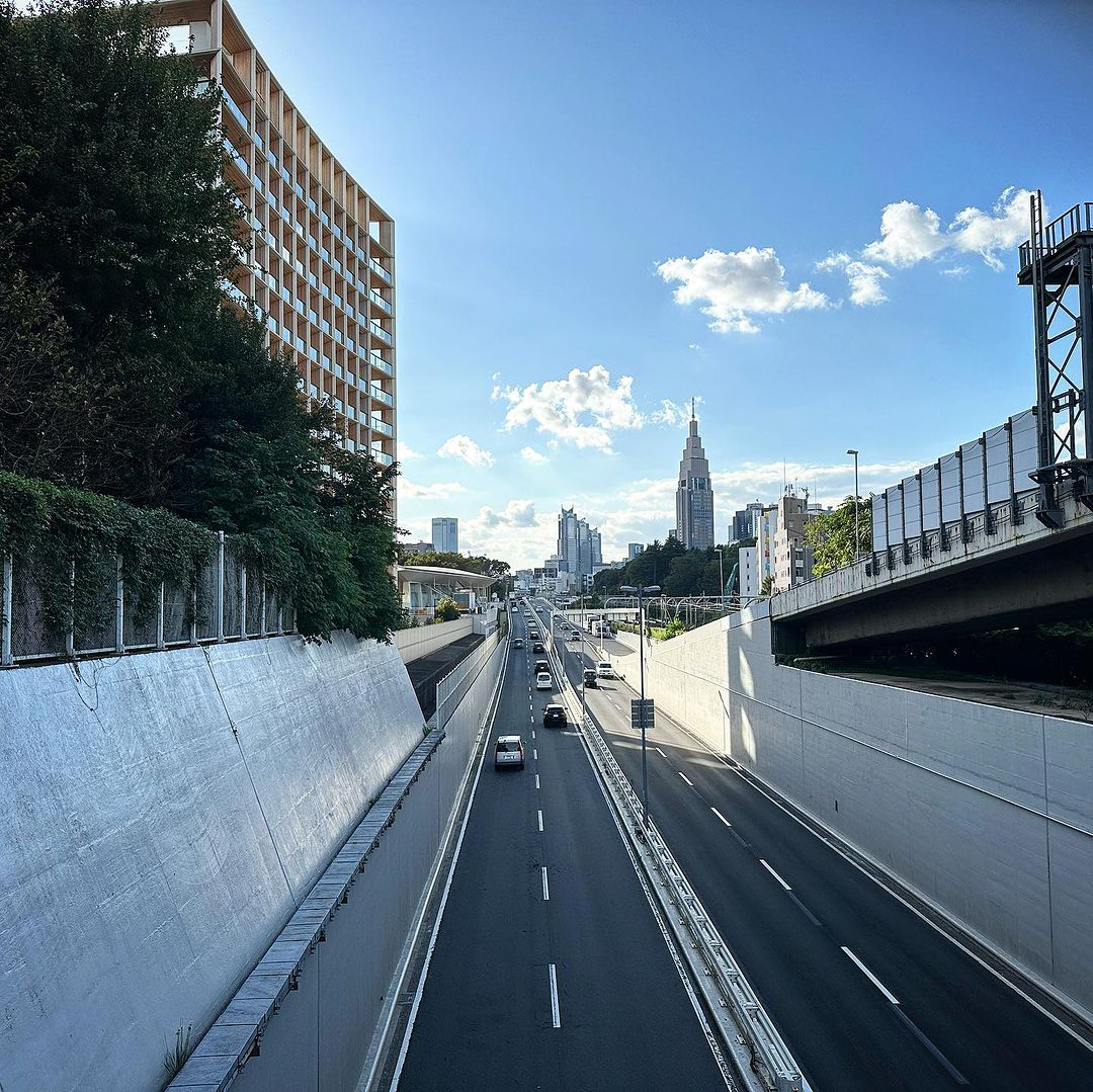 高速4号新宿線